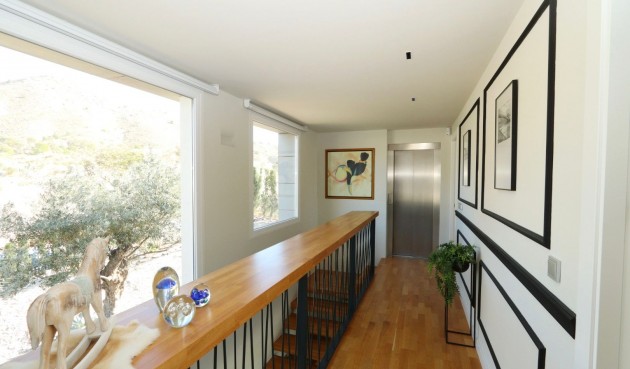 Brukt - Villa -
Finestrat - Costa Blanca