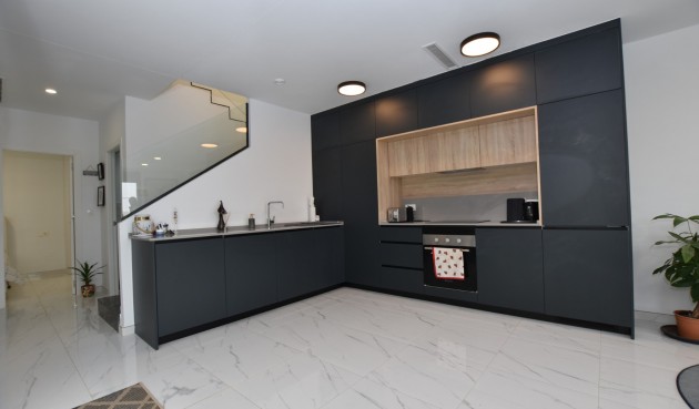 Brukt - Villa -
Los Montesinos - Costa Blanca