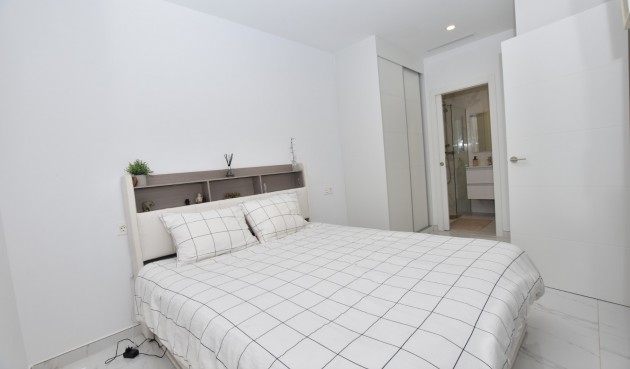 Brukt - Villa -
Los Montesinos - Costa Blanca