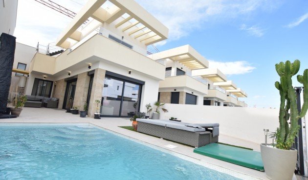 Brukt - Villa -
Los Montesinos - Costa Blanca