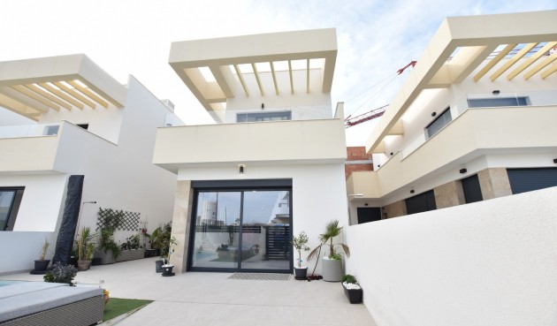 Brukt - Villa -
Los Montesinos - Costa Blanca