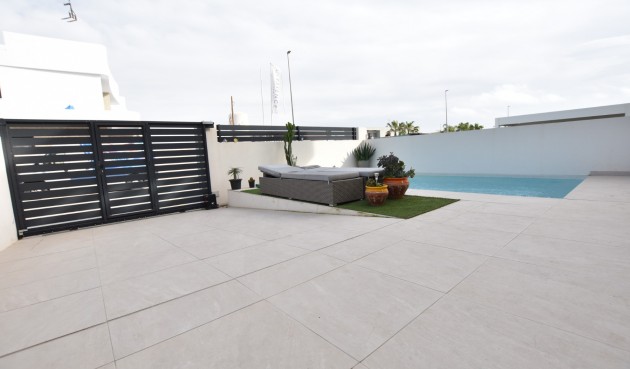 Brukt - Villa -
Los Montesinos - Costa Blanca