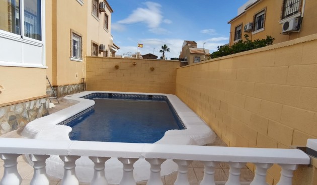 Återförsäljning - Town House -
Rojales - Inland