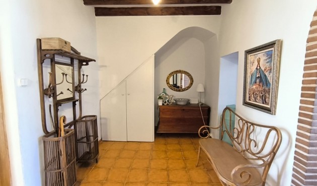 Reventa - Town House -
Raspay - Inland