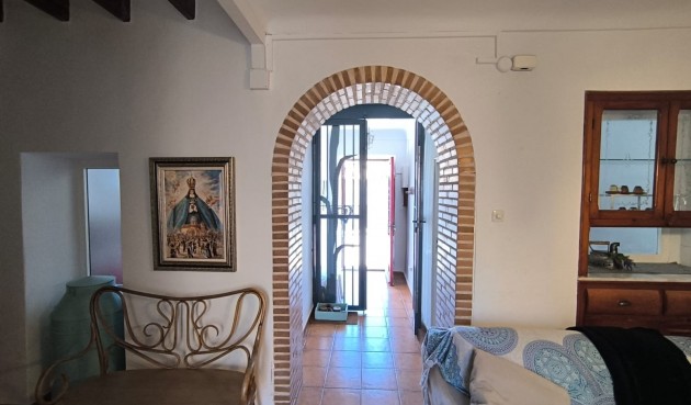 Reventa - Town House -
Raspay - Inland