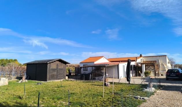 Reventa - Villa -
Villena - Inland