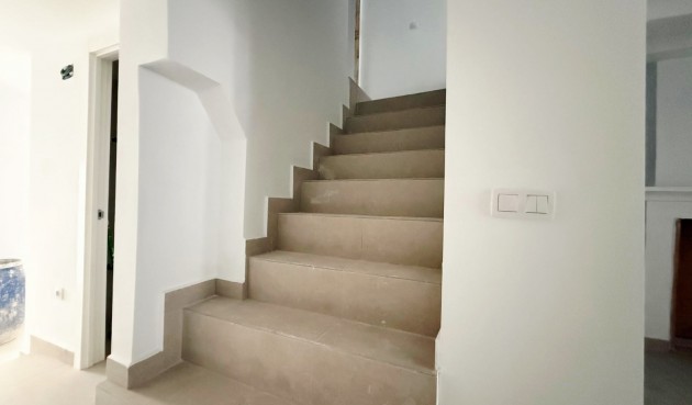 Brukt - Town House -
Pinoso - Inland