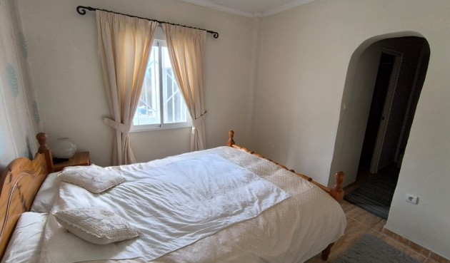 Reventa - Villa -
Villena - Inland