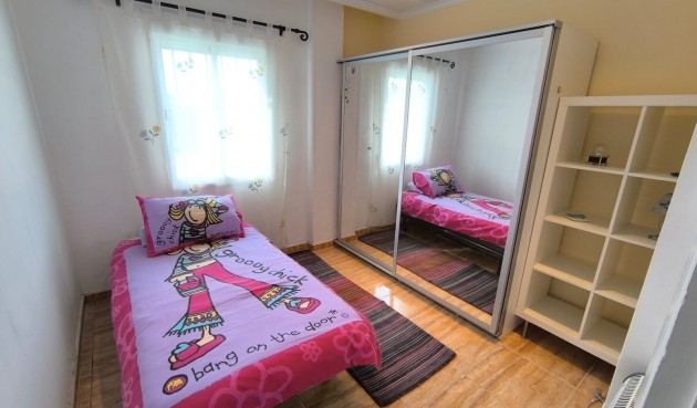 Reventa - Villa -
Villena - Inland