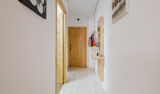 Återförsäljning - Apartment -
Torrevieja - Costa Blanca