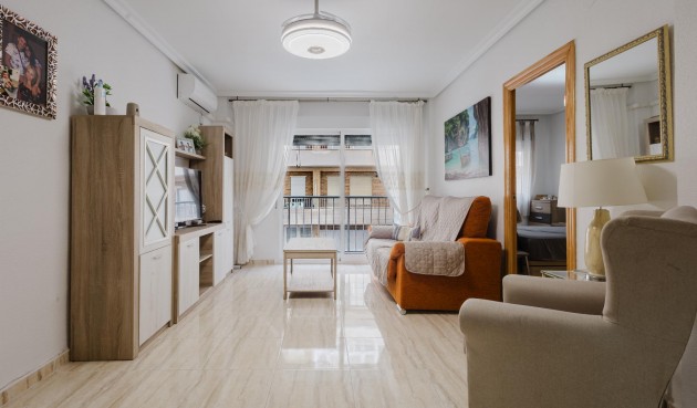 Återförsäljning - Apartment -
Torrevieja - Costa Blanca