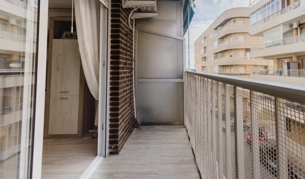 Återförsäljning - Apartment -
Torrevieja - Costa Blanca