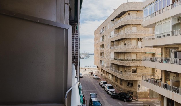 Återförsäljning - Apartment -
Torrevieja - Costa Blanca