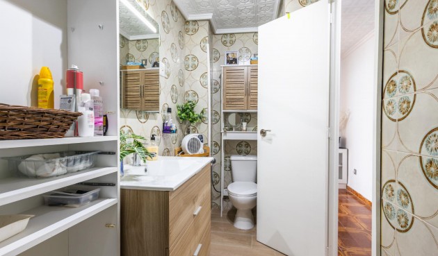 Reventa - Apartment -
Torrevieja - Costa Blanca