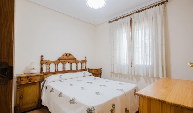 Brukt - Bungalow -
Torrevieja - Costa Blanca