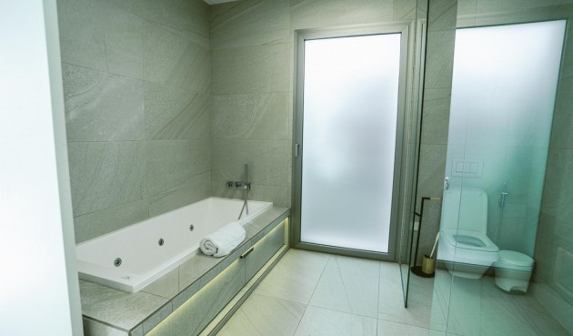 Brukt - Villa -
Orihuela Costa - Costa Blanca