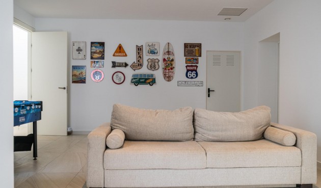 Brukt - Villa -
Orihuela Costa - Costa Blanca