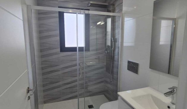 Brukt - Villa -
Bigastro - Inland