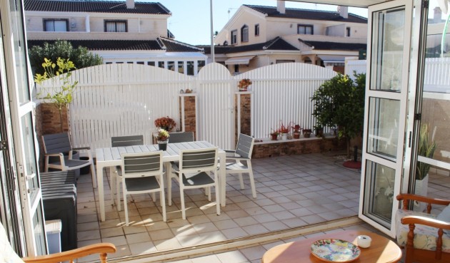 Återförsäljning - Villa -
Torre de la Horadada - Costa Blanca