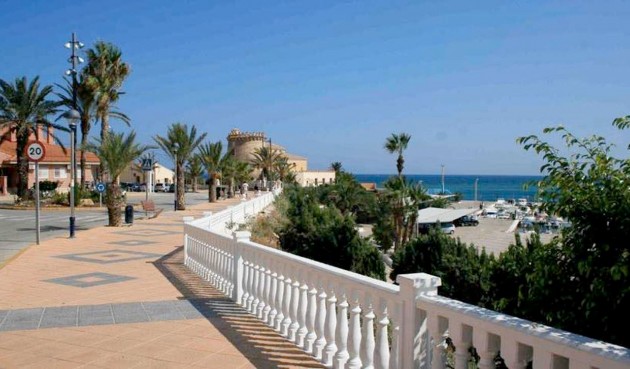 Återförsäljning - Villa -
Torre de la Horadada - Costa Blanca