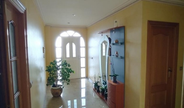 Brukt - Villa -
Orihuela - LOS DESEMPARADOS