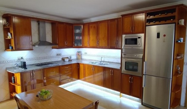 Brukt - Villa -
Orihuela - LOS DESEMPARADOS