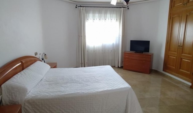 Brukt - Villa -
Orihuela - LOS DESEMPARADOS