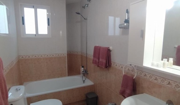 Brukt - Apartment -
Torrevieja - CASCO URBANO