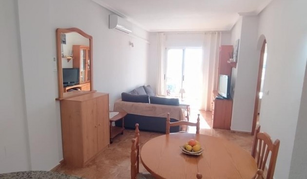 Brukt - Apartment -
Torrevieja - CASCO URBANO