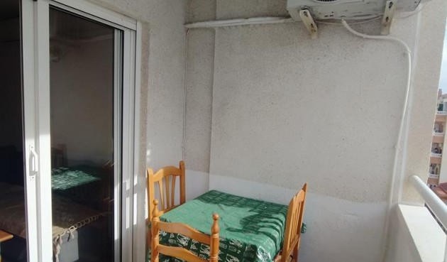 Brukt - Apartment -
Torrevieja - CASCO URBANO