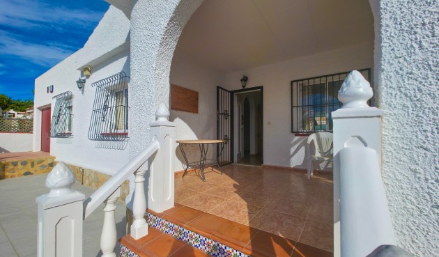 Reventa - Villa -
Torrevieja - Costa Blanca