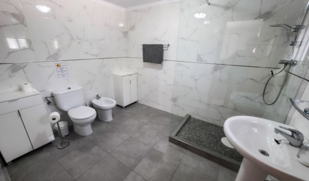 Reventa - Villa -
Torrevieja - Costa Blanca