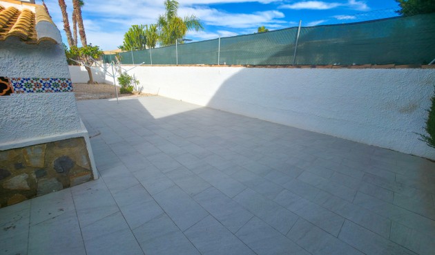 Reventa - Villa -
Torrevieja - Costa Blanca