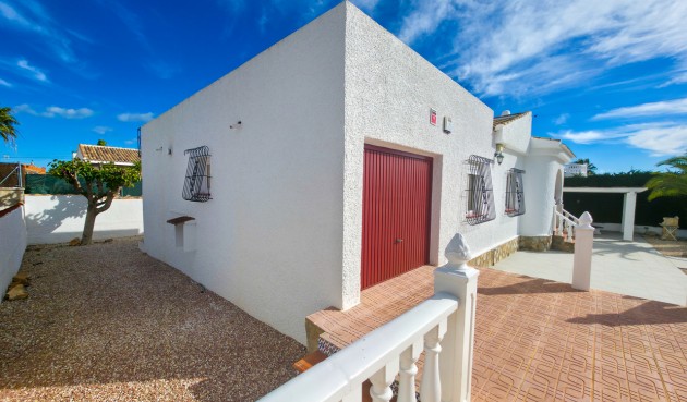 Reventa - Villa -
Torrevieja - Costa Blanca