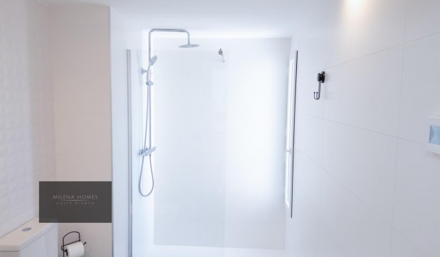 Återförsäljning - Apartment -
Torrevieja - Punta Prima