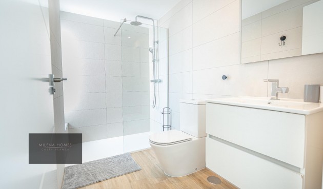 Återförsäljning - Apartment -
Torrevieja - Punta Prima