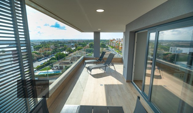 Återförsäljning - Apartment -
Torrevieja - Punta Prima