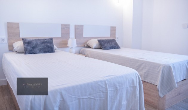 Återförsäljning - Apartment -
Torrevieja - Punta Prima