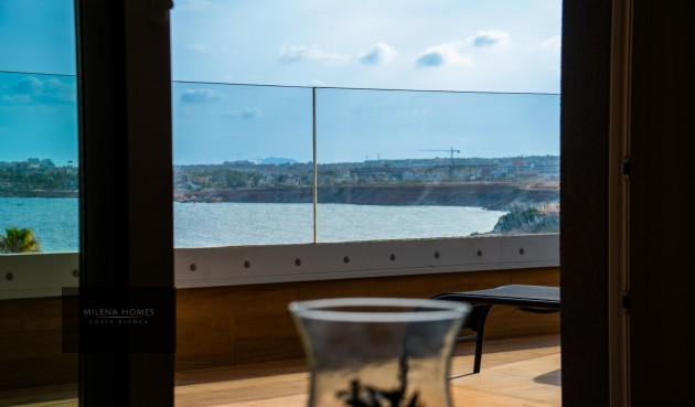 Återförsäljning - Apartment -
Torrevieja - Punta Prima