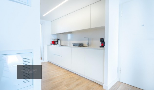 Återförsäljning - Apartment -
Torrevieja - Punta Prima