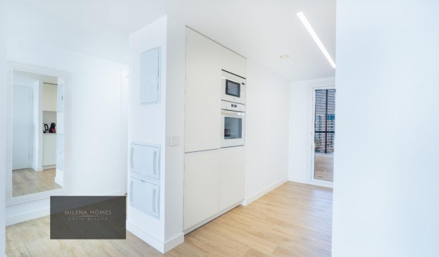 Återförsäljning - Apartment -
Torrevieja - Punta Prima