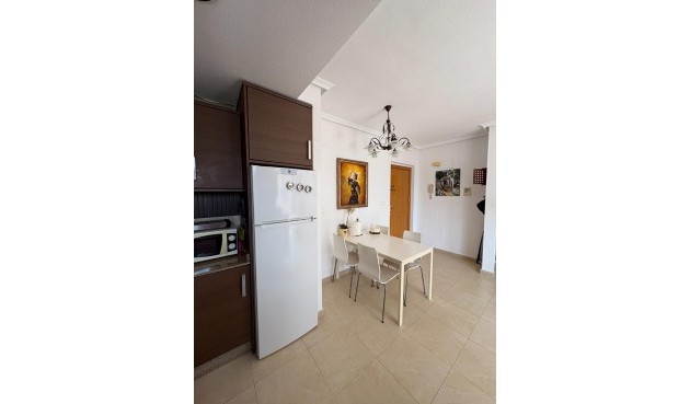 Återförsäljning - Takvåning -
Torrevieja - Punta Prima