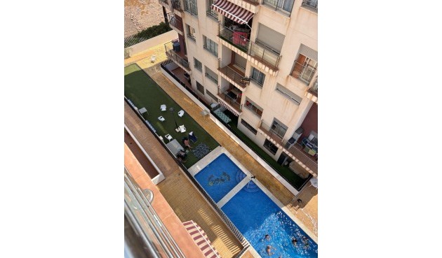 Återförsäljning - Takvåning -
Torrevieja - Punta Prima