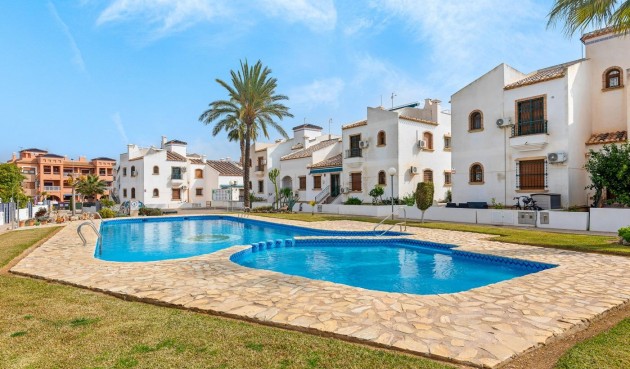 Återförsäljning - Apartment -
Orihuela Costa - Costa Blanca