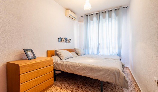 Återförsäljning - Apartment -
Torrevieja - Costa Blanca