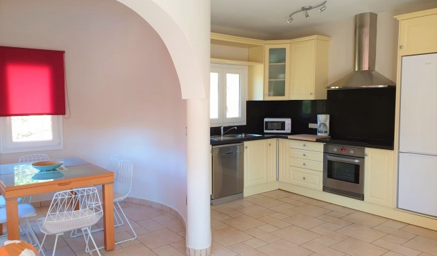 Resale - Villa -
Jávea - Costa Blanca