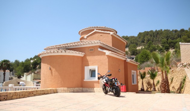 Resale - Villa -
Jávea - Costa Blanca