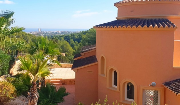 Resale - Villa -
Jávea - Costa Blanca
