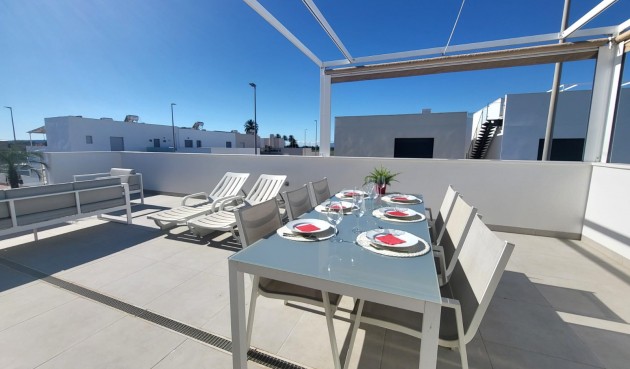 Reventa - Town House -
Daya Vieja - Costa Blanca