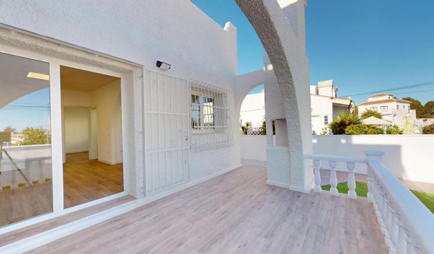 Brukt - Bungalow -
Orihuela Costa - Costa Blanca